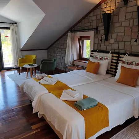 Stonehouse-2 * Dalyan